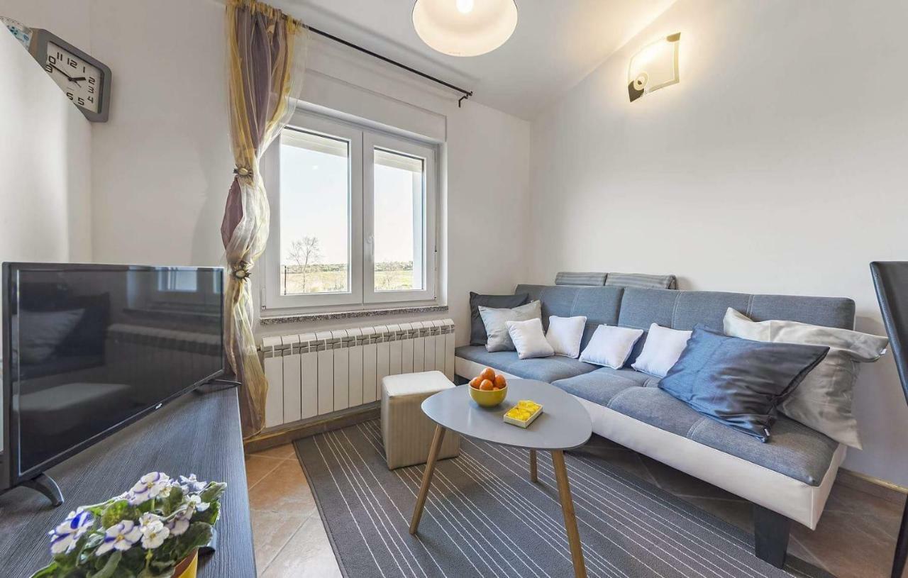 Apartment Lavander 01 Пула Екстер'єр фото